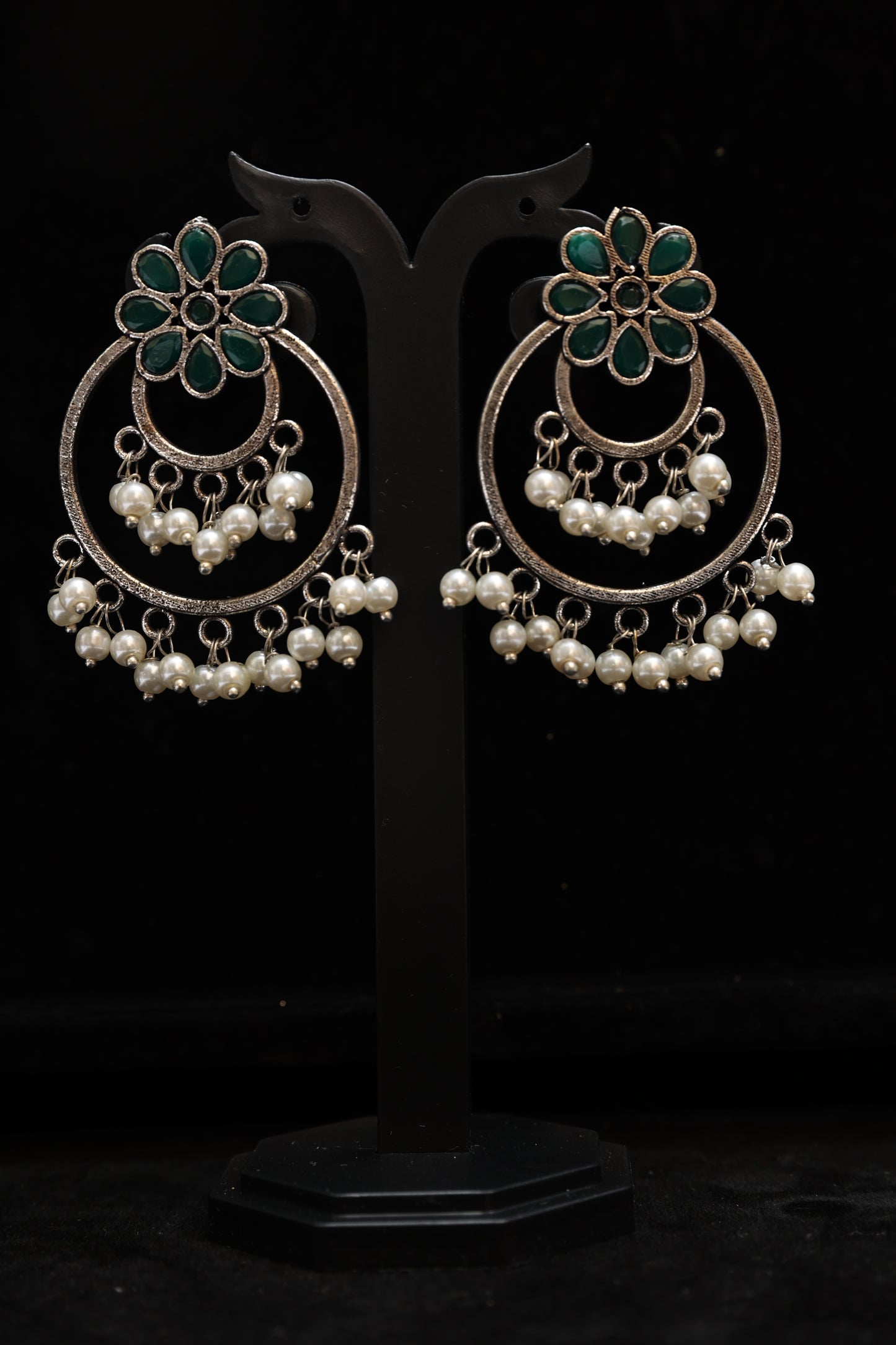 Gorgeous Green Stone and Pearl Cascade Earrings