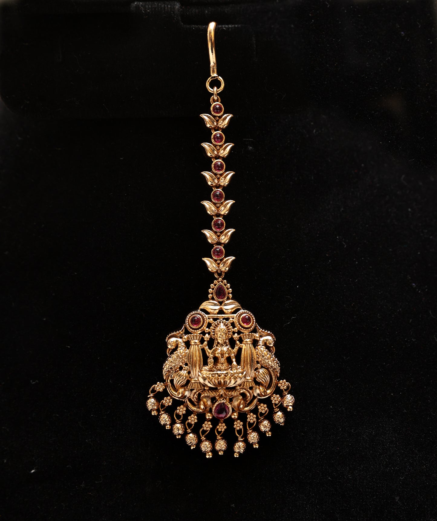 Divine Grace Maang Tikka