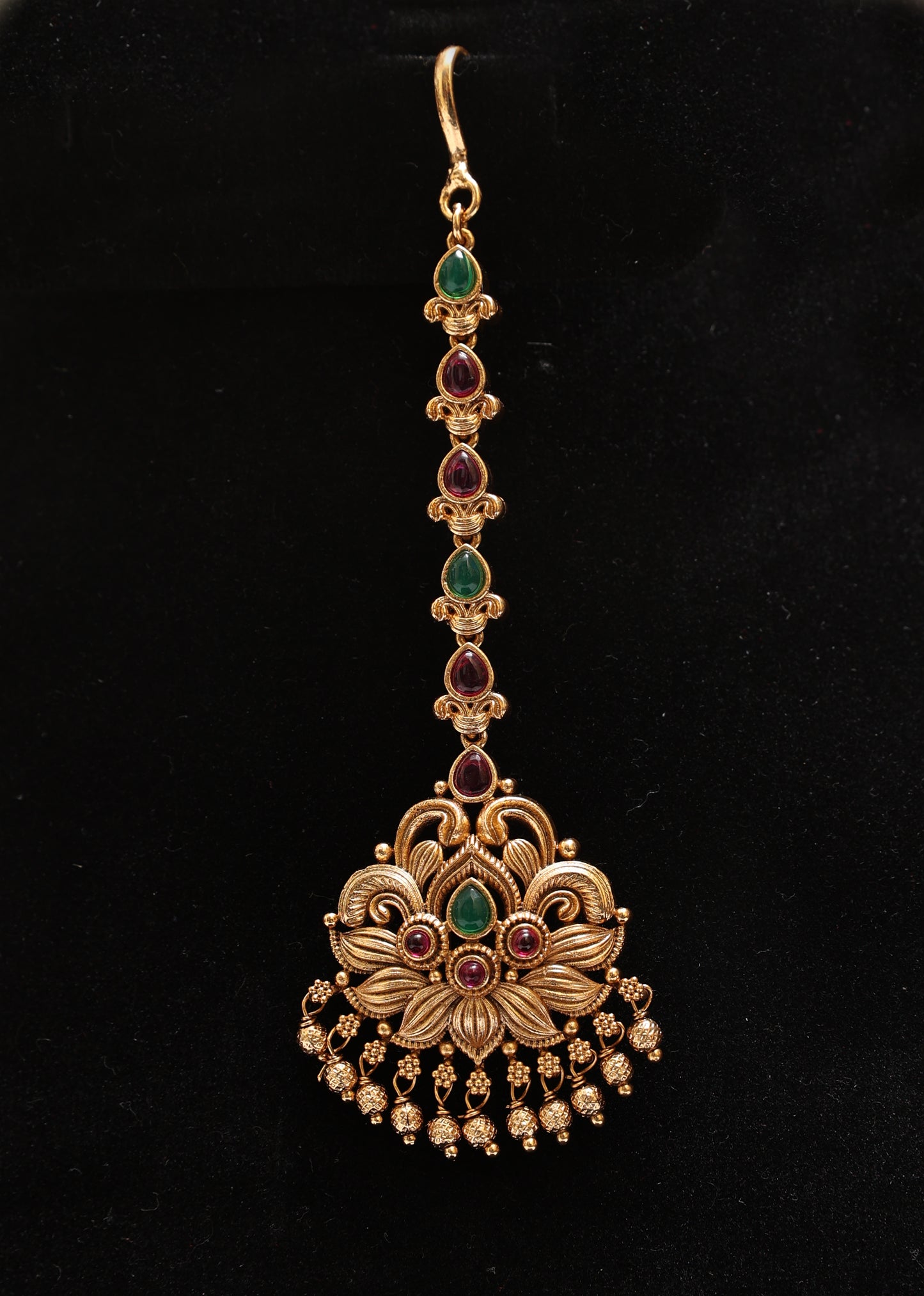 Maharani’s Splendor Maang Tikka