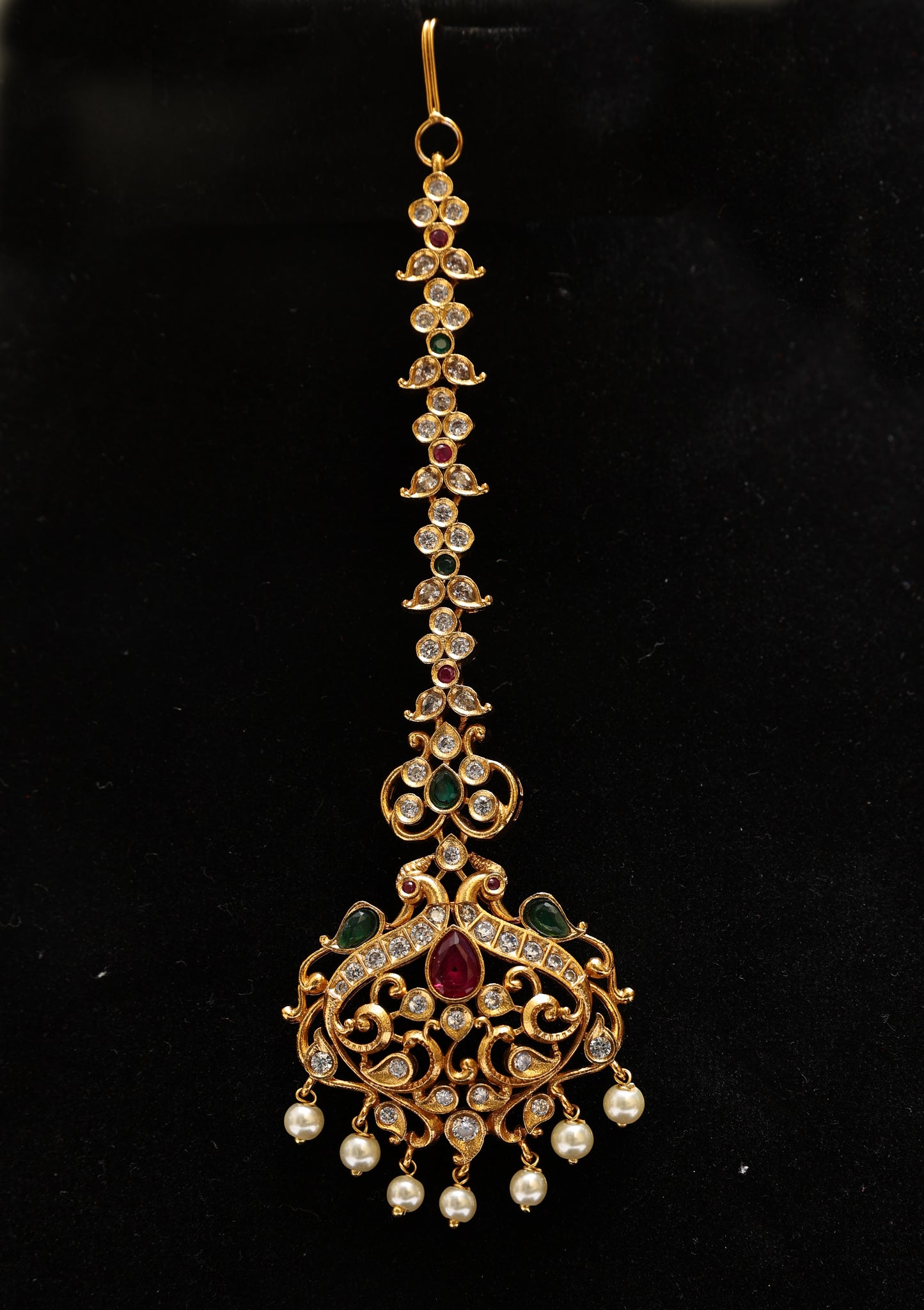 Celestial Regal Maang Tikka