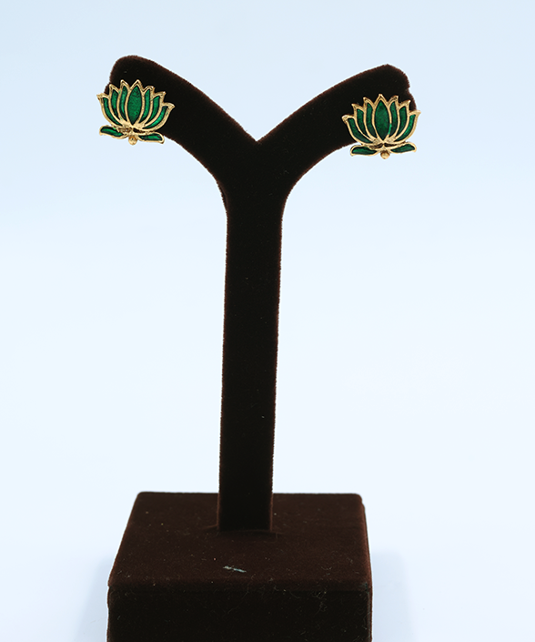 Green Lotus Charm Necklace Set