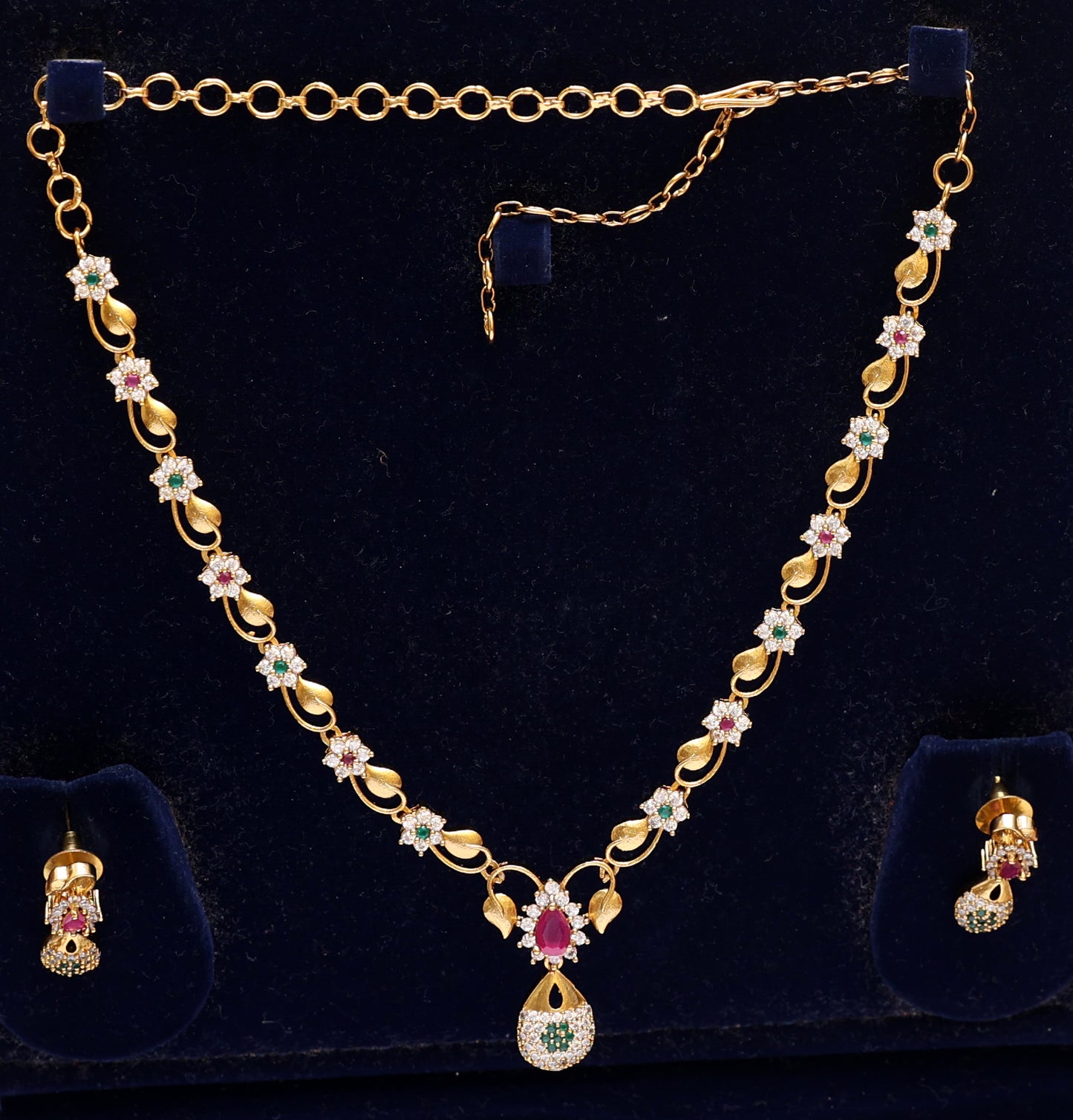 Surreal Floral Gemstone Necklace Set