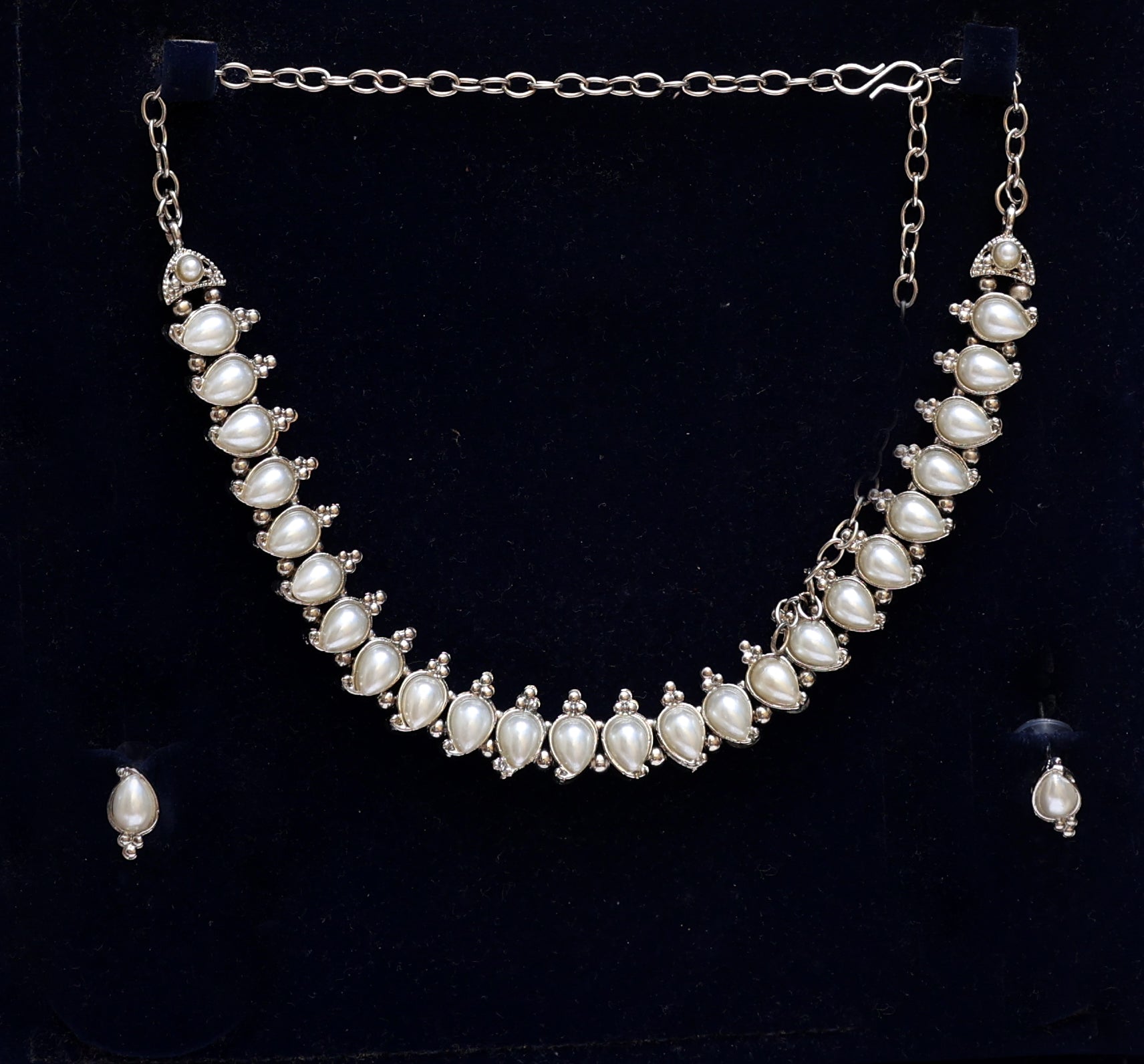 Elegant Mango Shaped Pearl Necklace Set – B2AMart
