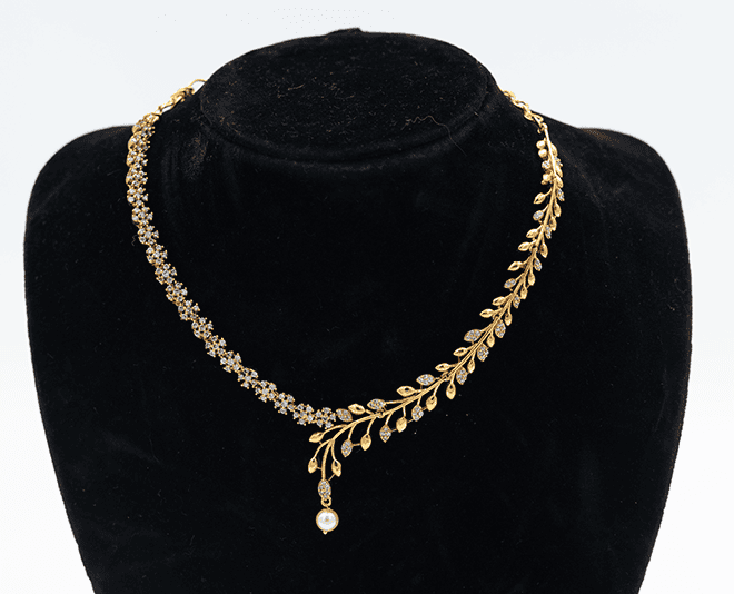 Gold Leaf and Pearl Necklace Set