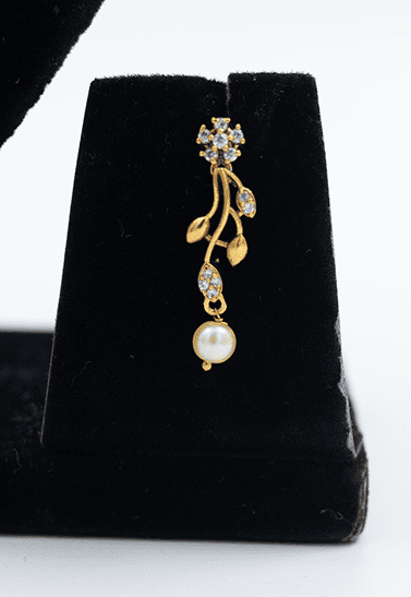 Gold Leaf and Pearl Necklace Set