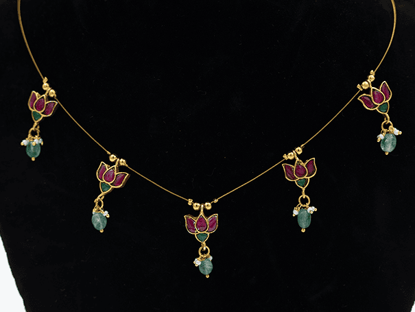 Alluring Floral Necklace