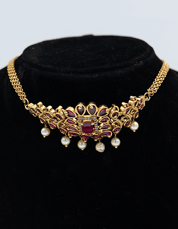 Fascinating Red Stone & Pearl Necklace Set