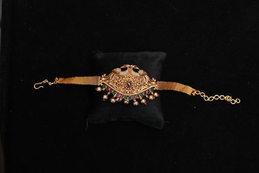 Resplendent Royal Armlet Bracelet
