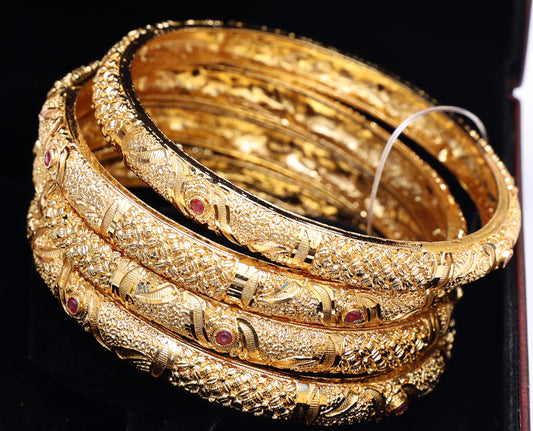 Glistening Intricate Filigree Gold Bangles Set