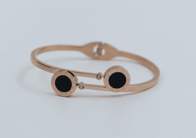 Polished Minimalist Gold-Toned Bracelet