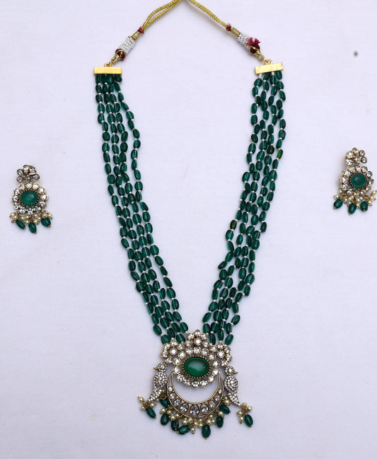 Emerald Green Colour Elegance Necklace Set