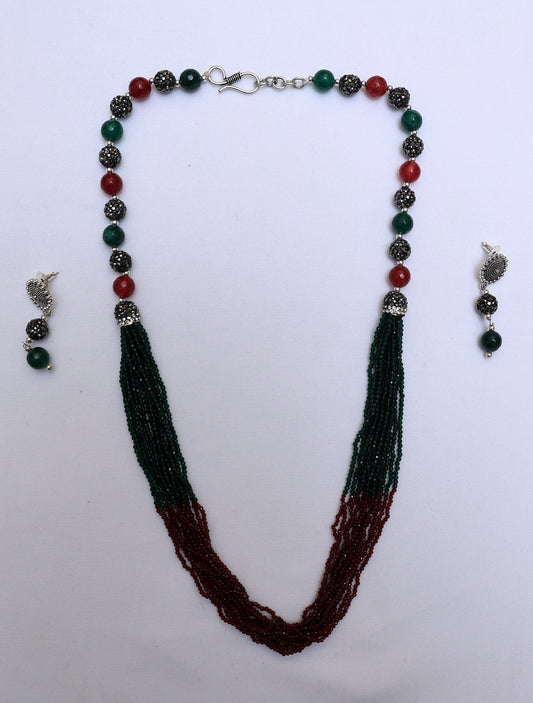 Beaming Red and Green Beaded Necklace Set