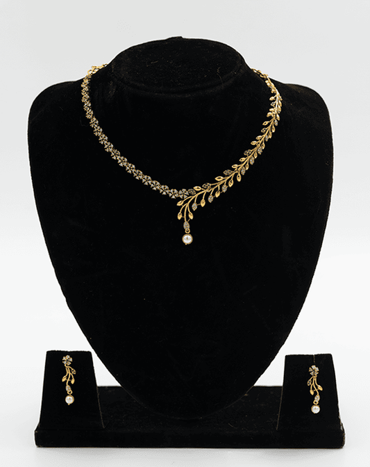 Gold Leaf Necklace Set