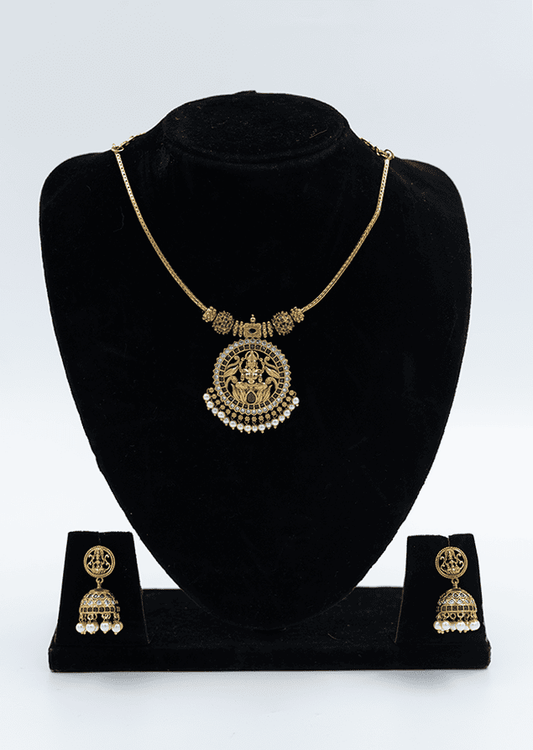 Gold Goddess Necklace Set