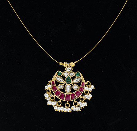 Regal Gold Gemstone Necklace