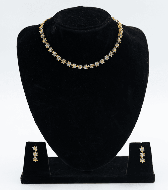 Gold Floral Necklace Set